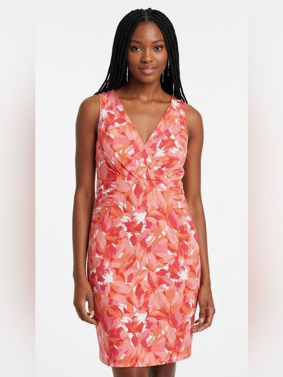 Adrianna Papell Dresses & Skirts - ADRIANNA PAPELL Floral V-Neck Sleeveless Sheath Dress in Coral Pink SIZE 16W